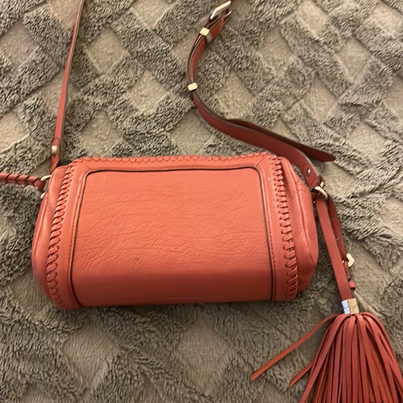 Oryany Mauve Leather Crossbody Purse. - Picture 3 of 4
